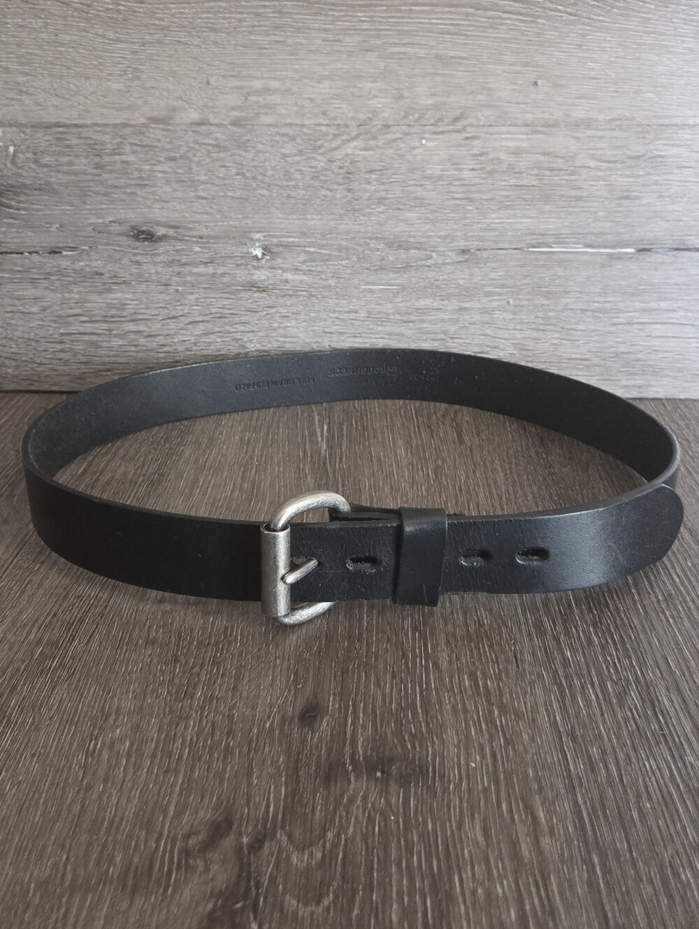 Cabela's Black Leather Men's Belt with Silver Buckle Size 40
